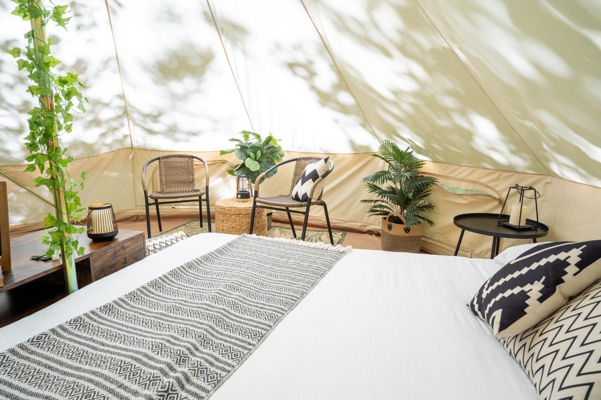 Grotto Getaway Hotel Miller Lake Ngoại thất bức ảnh