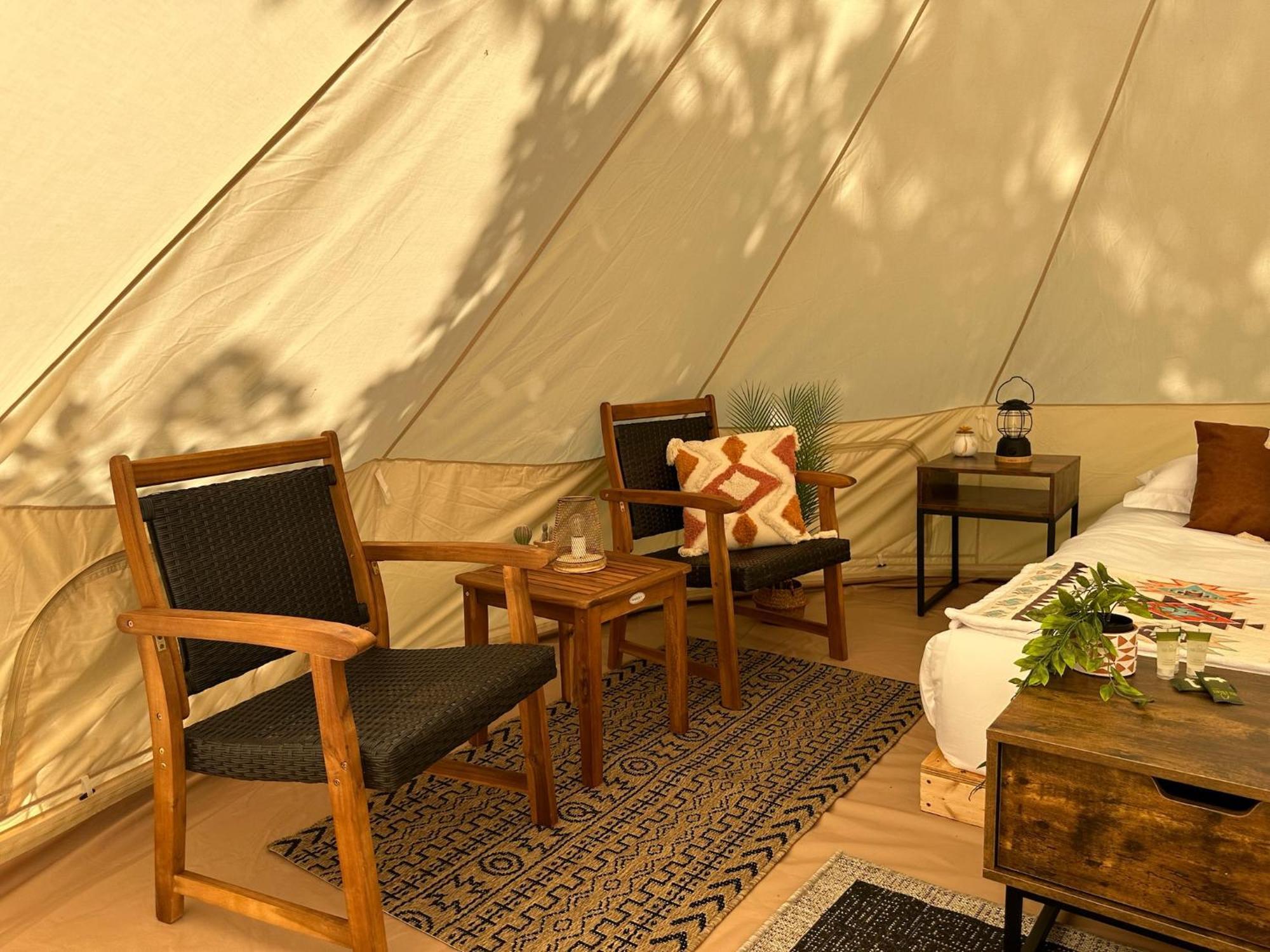 Grotto Getaway Hotel Miller Lake Ngoại thất bức ảnh